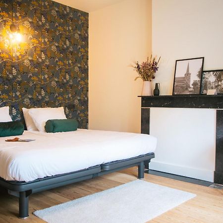 B&B Het Notarishuis - Authentiek Verblijf Nabij Maastricht 富伦 外观 照片